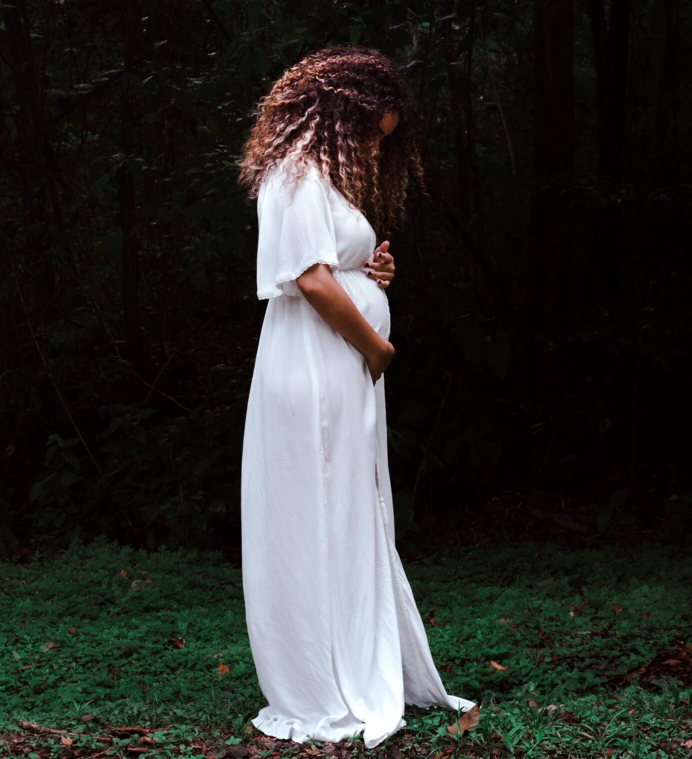 melanie-brown-59Zw6yv3kbQ-unsplash (1) (1) (1)